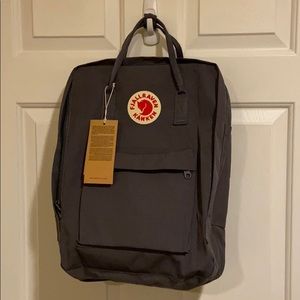 “Fjall raven kanken” ripoff backpack